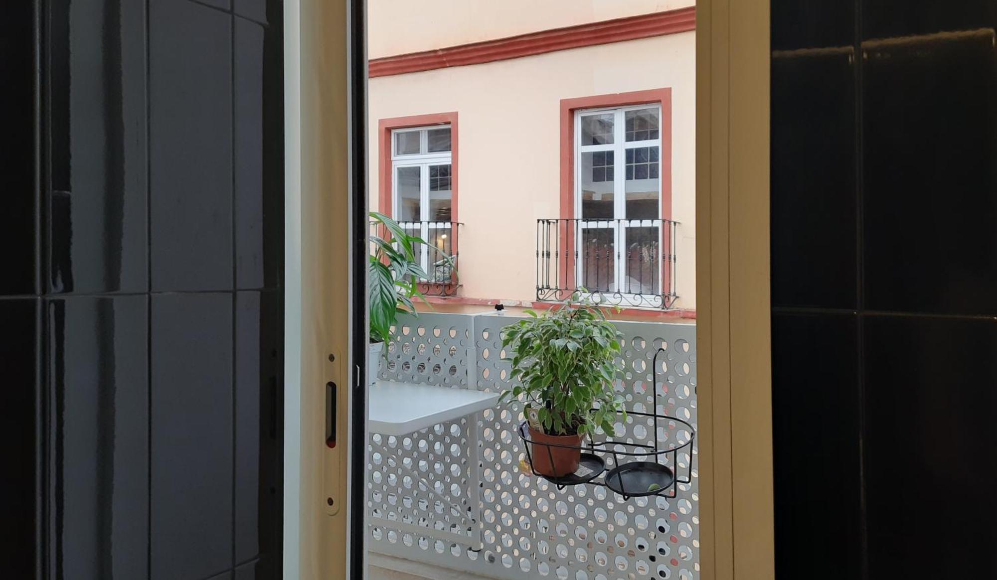 Apartment With Two Suites In The Center Of مالقة المظهر الخارجي الصورة