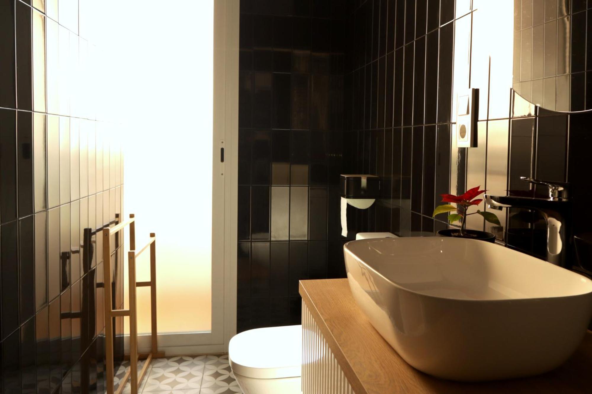 Apartment With Two Suites In The Center Of مالقة المظهر الخارجي الصورة