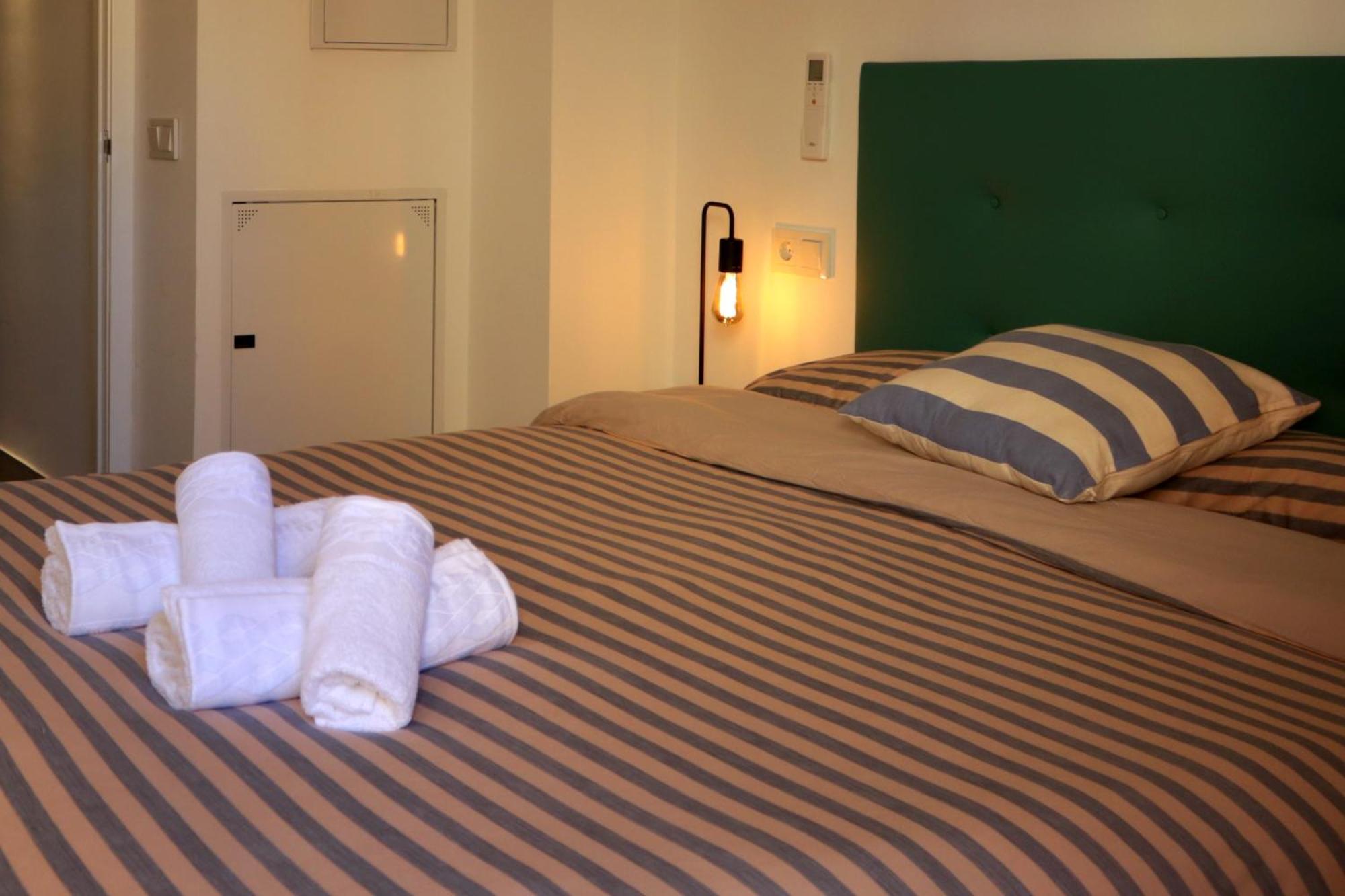 Apartment With Two Suites In The Center Of مالقة المظهر الخارجي الصورة